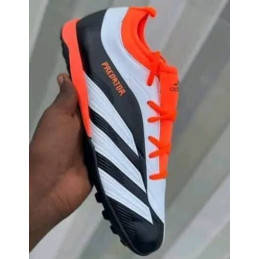 Chaussures de football...
