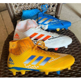 Chaussures de football...