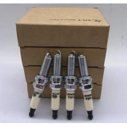 4 bougies d'allumage...