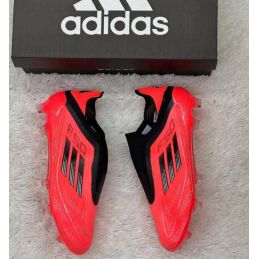 Chaussures de football...