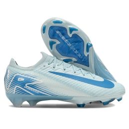 Chaussures de football Nike...