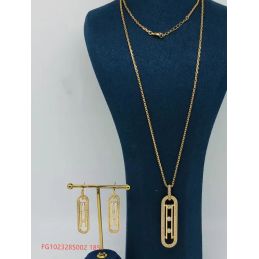 Collier pendentif et...