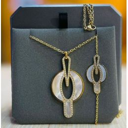 Collier pendentif et...