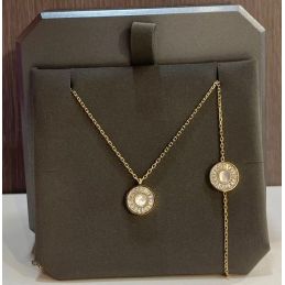 Collier pendentif et...