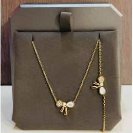 Collier pendentif et...