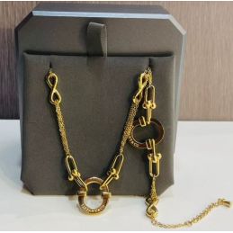 Collier pendentif et...