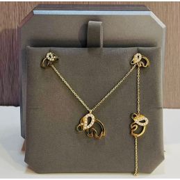 Collier pendentif, bracelet...