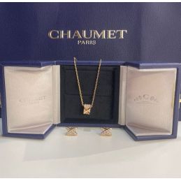 Collier pendentif et...