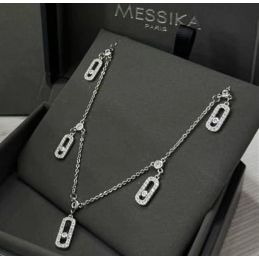 Collier pendentif Messika...
