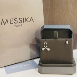 Boucles d'oreilles...