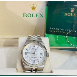 Montre ROLEX Land-Dweller...