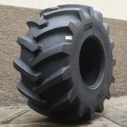 Pneu neuf forestier BKT...