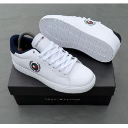 Sneakers Tommy Hilfiger...