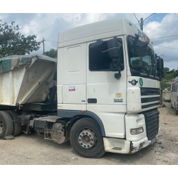Camion routier DAF FT XF...