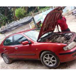 Nissan Primera (2000)