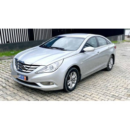 Hyundai Elantra (2012)