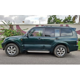 Mitsubishi Pajero GLS V78...