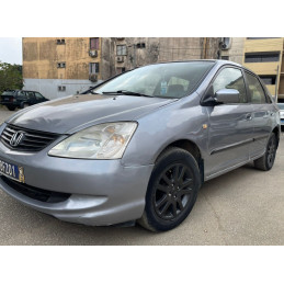 Honda Civic (2004)